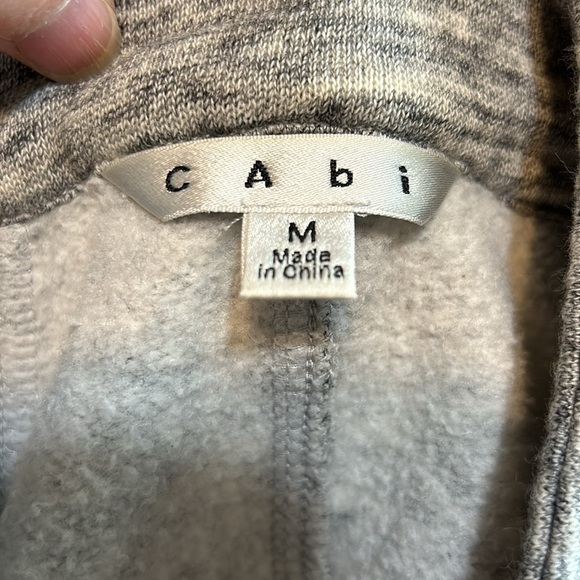 Cabi Hourglass Sweatshirt Heathered Medium Gray Size Medium Style 596 - Picture 4 of 5